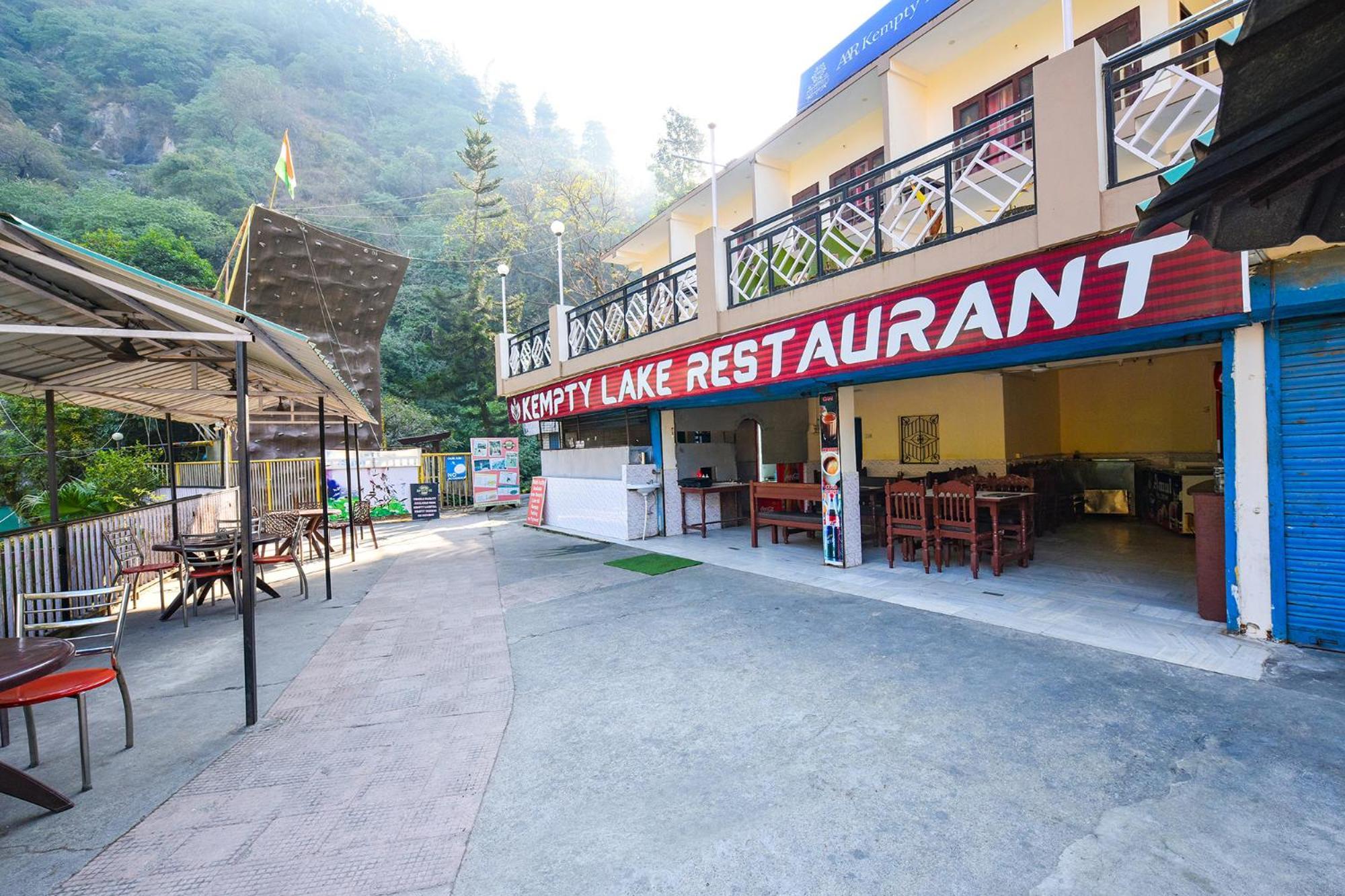 Fabhotel Kempty Lake Resort Mussoorie Eksteriør bilde