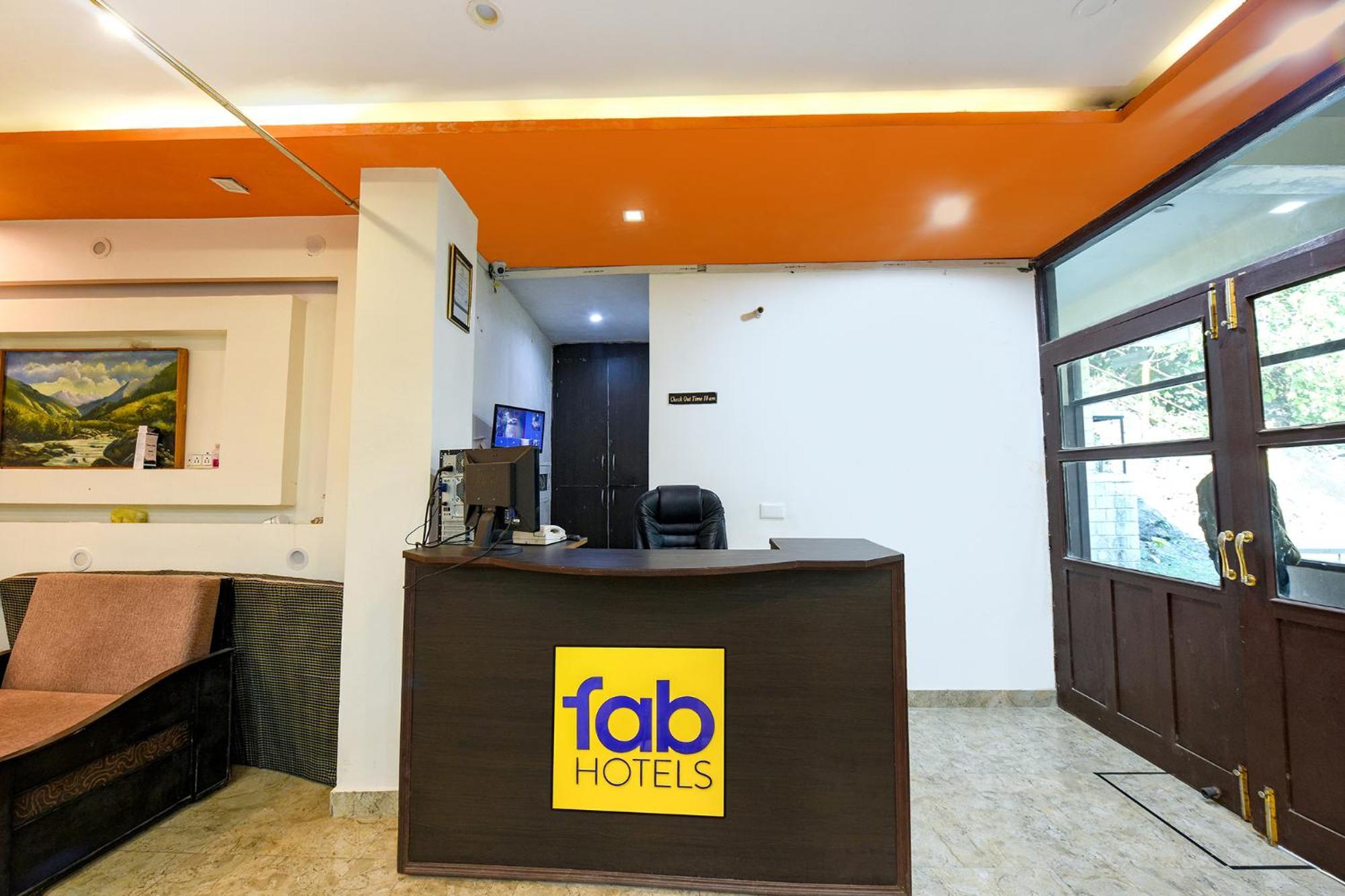 Fabhotel Kempty Lake Resort Mussoorie Eksteriør bilde